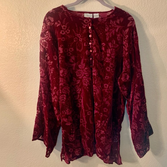 Spiegel Tops - Boho Vintage Flowy Top - Burgundy Velvet Like and Floral Design Spiegel Size 12